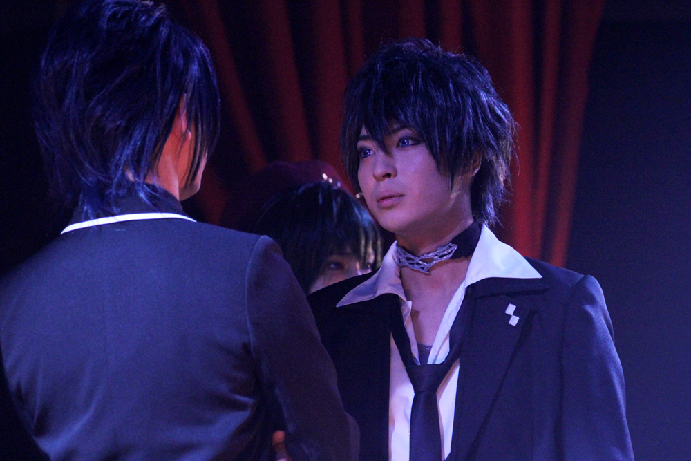 Diabolik Lovers More Blood Stage Play Full 画像】“ドS”な吸血シーンに注目！ 10人のヴァンパイアによる舞台『DIABOLIK LOVERS MORE,BLOOD』開幕」の画像7/10