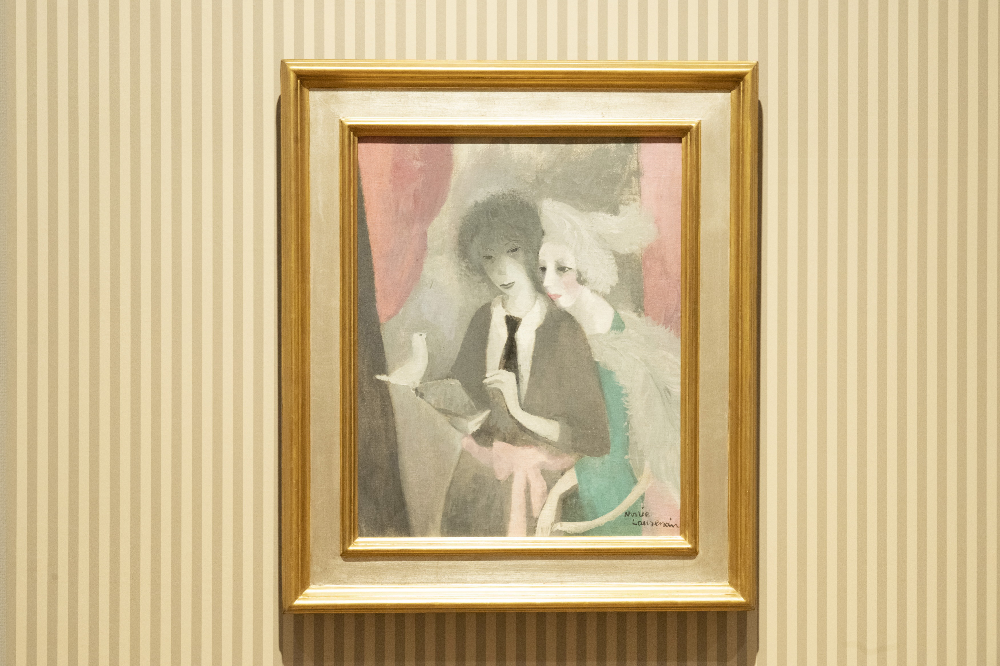 マリー・ローランサン「鳩と女たち」1919年 油彩/キャンヴァス パリ、ポンピドゥー・センター