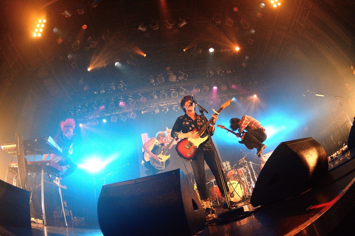 Mrs. GREEN APPLE 撮影＝ハヤシマコ(maco-j)