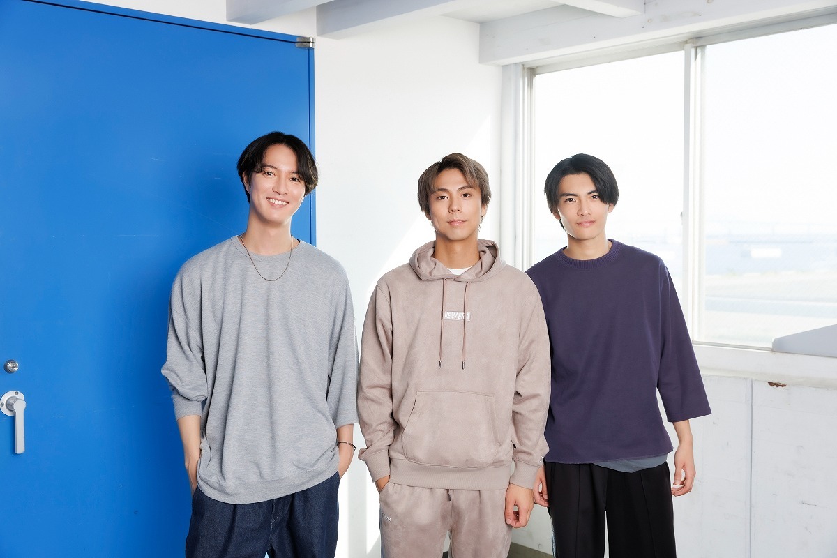 （左から）富永勇也、小野塚勇人、武藤潤