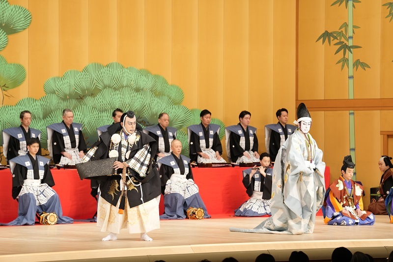 昼の部『勧進帳』（左より）武蔵坊弁慶=市川團十郎、富樫左衛門=八代目尾上菊五郎 ／(C)松竹