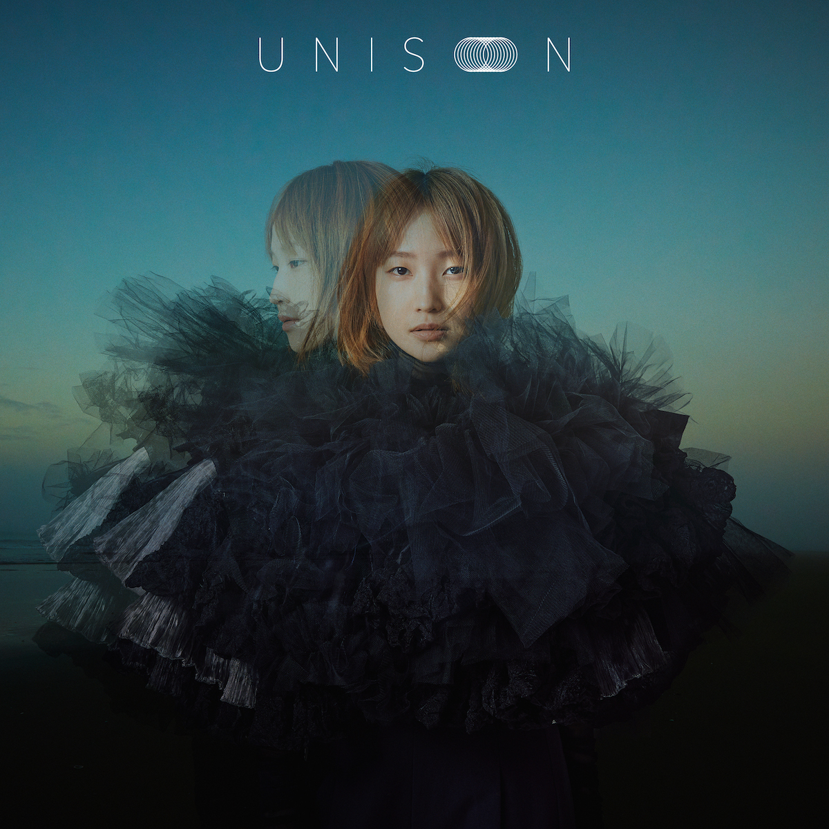 鞘師里保 3rd EP『UNISON』ジャケットデザイン通常