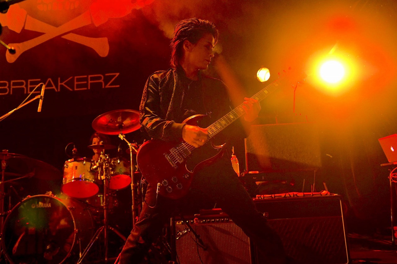 BREAKERZ 撮影＝達川範一（Being）