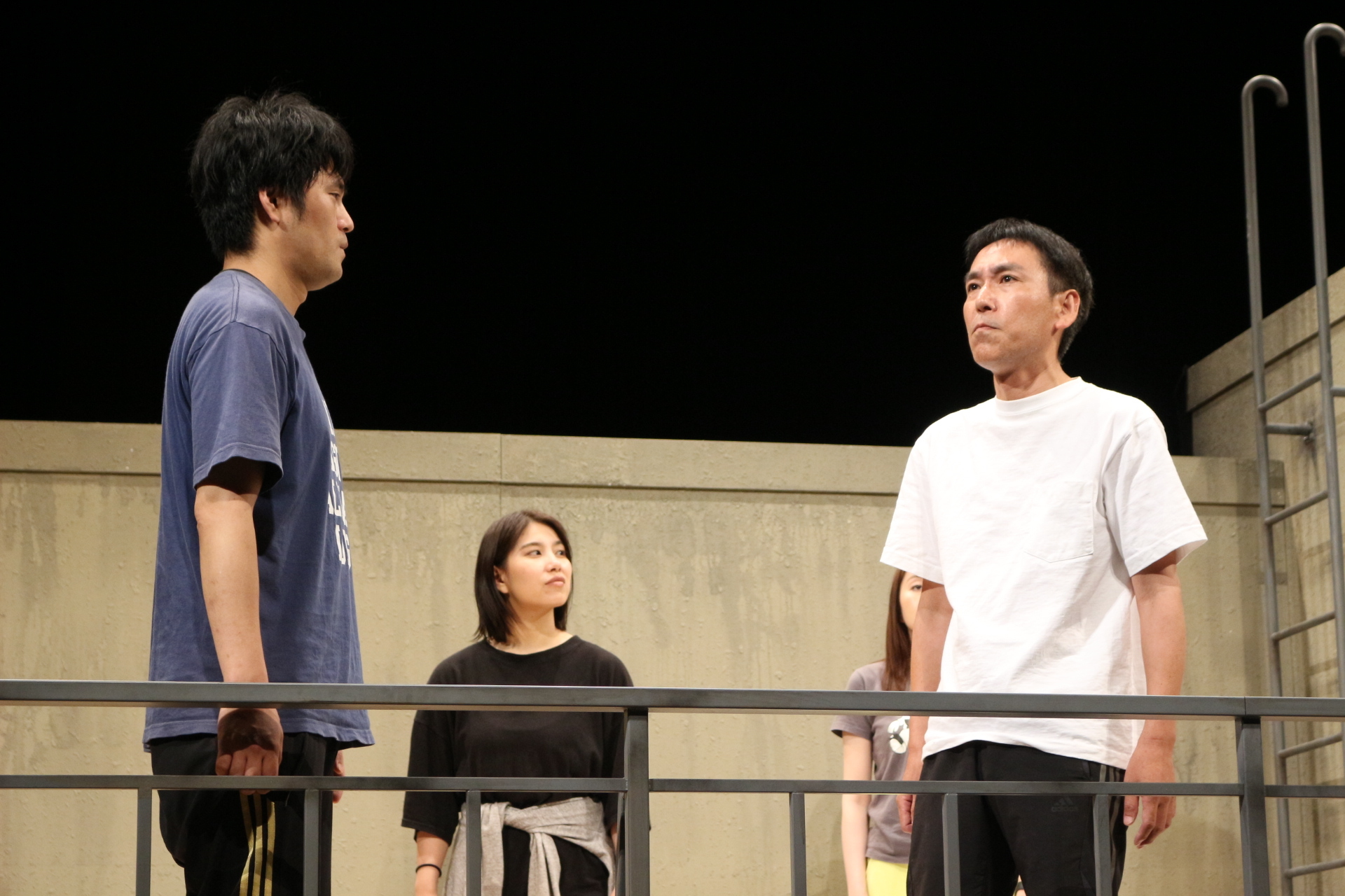 MONO特別企画『涙目コント』（土田英生脚本・演出、前川知大・横山拓也・平塚直隆脚本提供）の稽古風景。