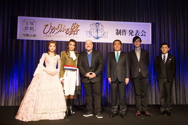 宝塚雪組新トップコンビ・望海風斗＆真彩希帆お披露目公演『ひかりふる