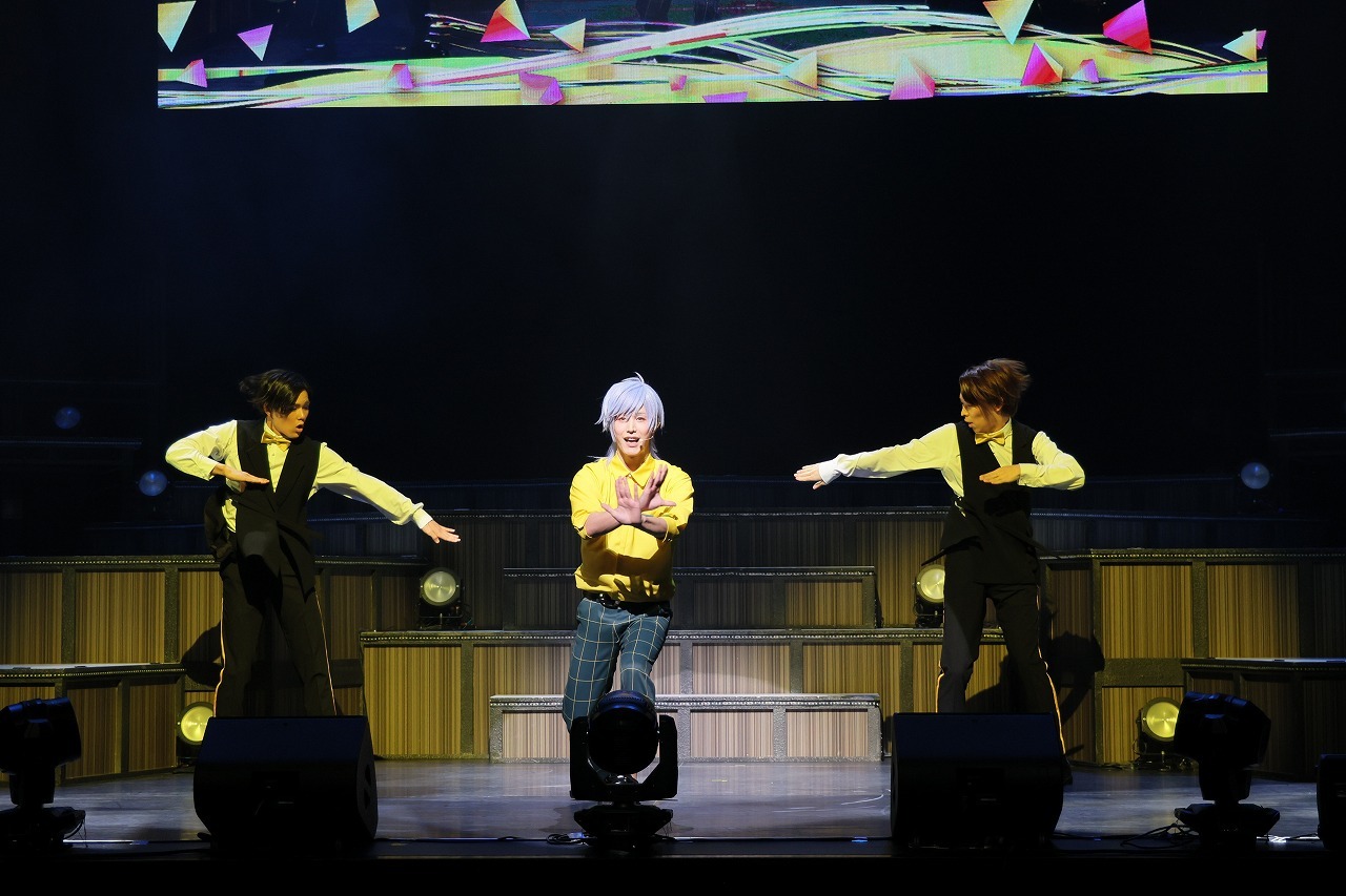 斑鳩三角 役：本田礼生 　　(C)Liber Entertainment Inc. All Rights Reserved. (C)MANKAI STAGE『A3!』製作委員会2021