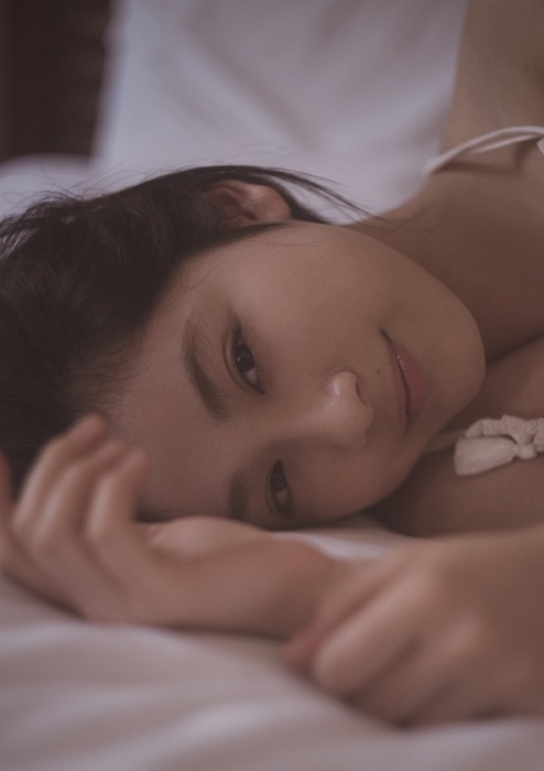 平祐奈写真集「Comme le Soleil」（東京ニュース通信社刊）