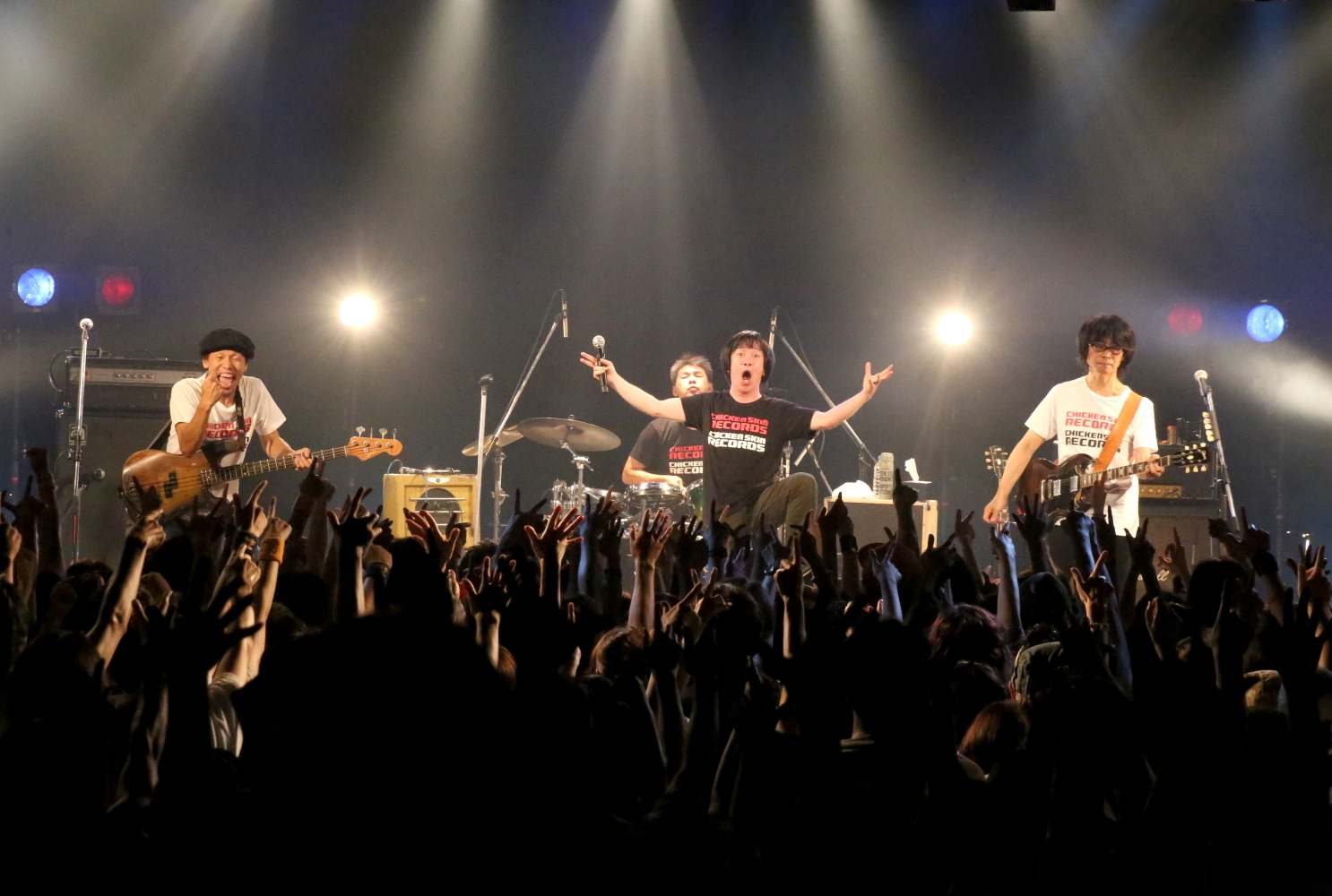 フラワーカンパニーズ 撮影＝吉田圭子
