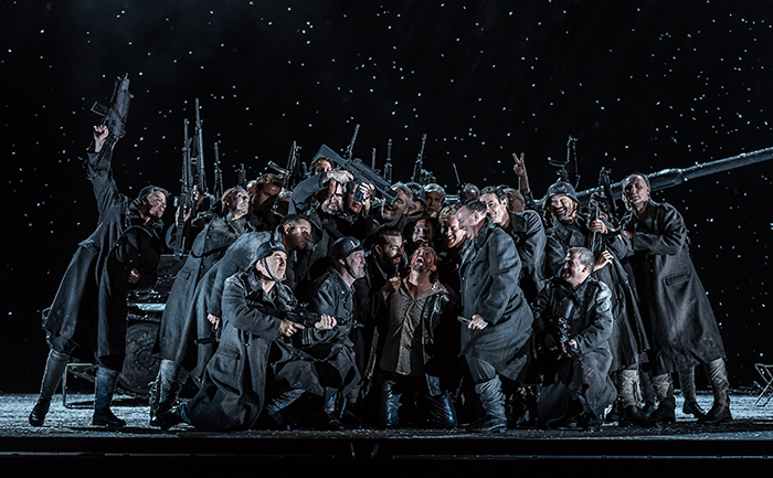 イル・トロヴァトーレ © ROH. PHOTO BY CLIVE BARDA