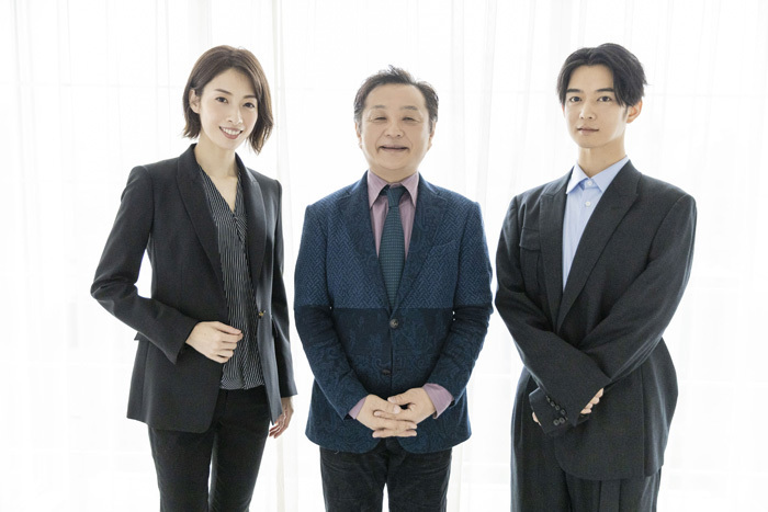 画像】孤高のきらめきとツンデレ 明日海りお×千葉雄大×小池修一郎（演出）『ポーの一族』インタビュー」の画像1/6 | SPICE - エンタメ