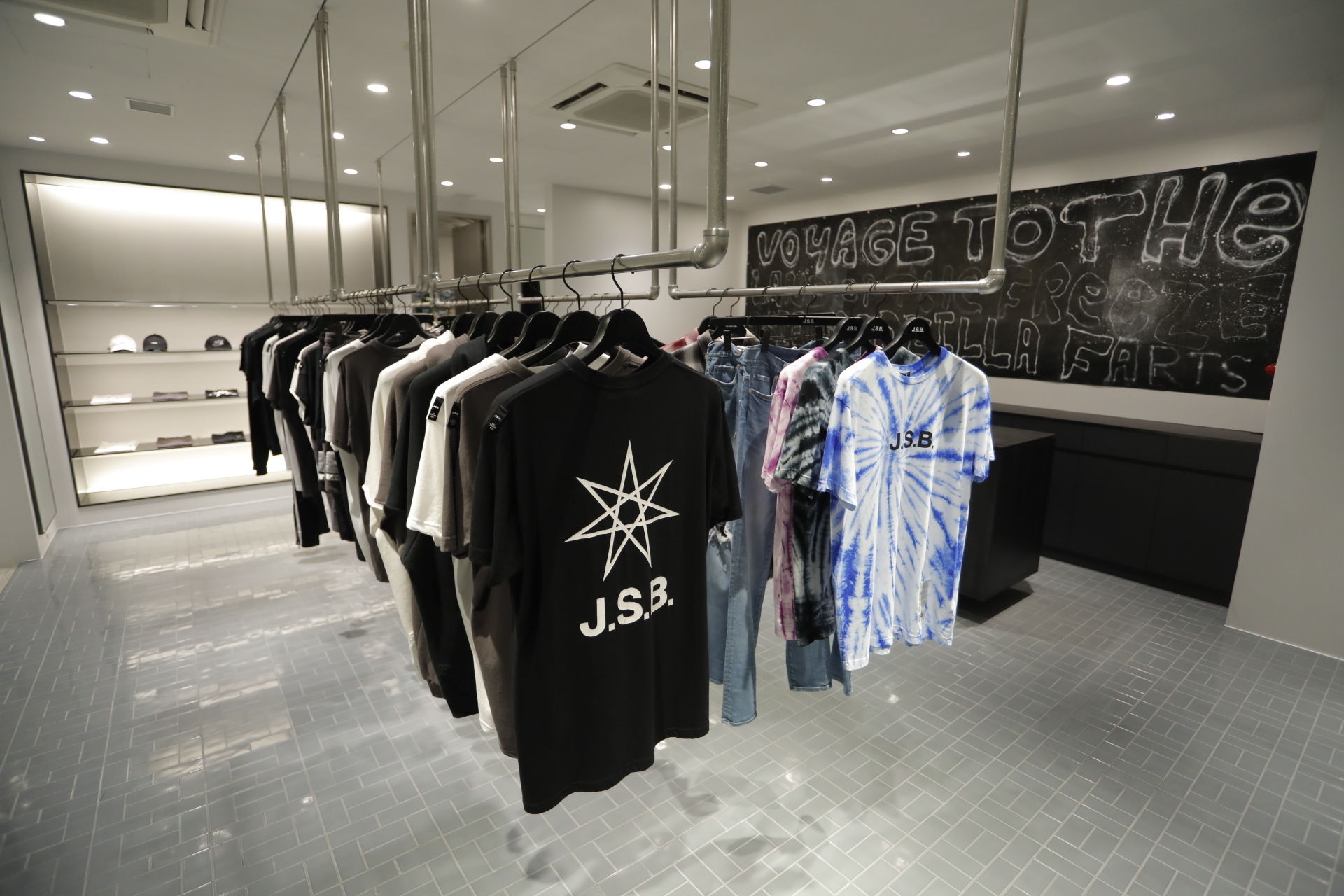 画像】LDH、ファッションブランド「J.S.B.」直営店を中目黒にオープン