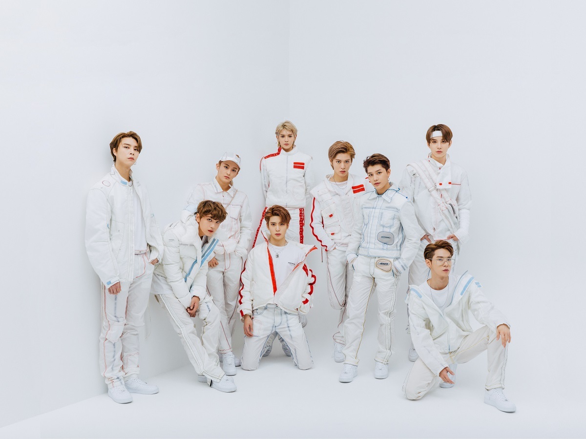 NCT 127 アーティストグッズにミッキーマウスデザイン登場「ミッキーと