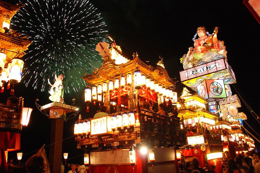 飯田町燈籠山祭り