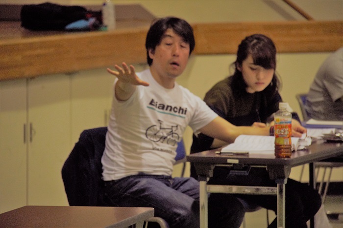 原作のファジーな部分をカバーするのは、井原広樹の的確な演出 （Ｃ）Isojima