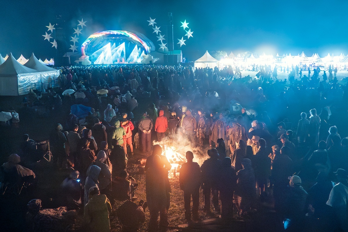 Ⓒ 宇宙大使☆スター