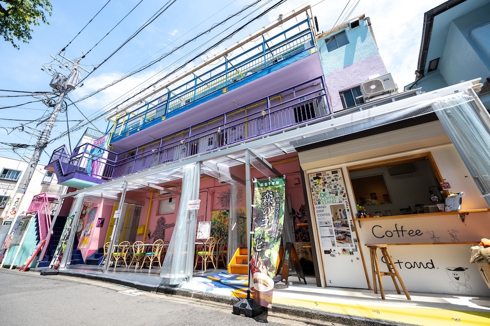 WEST館 外観