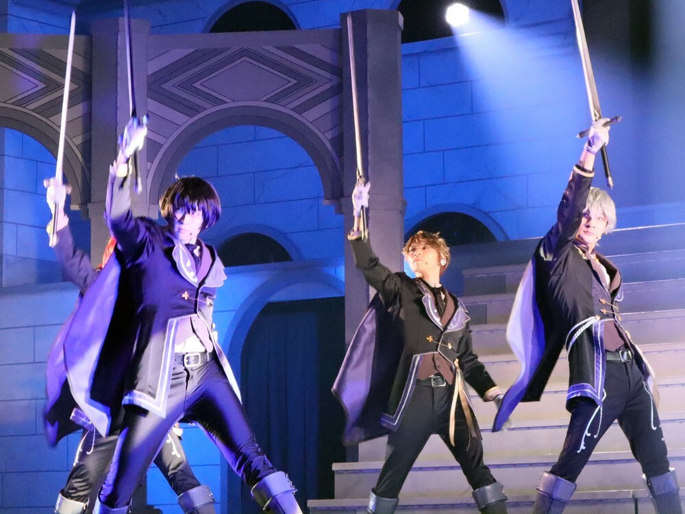 『あんさんぶるスターズ！THE STAGE』-Desperate Checkmate-　舞台写真