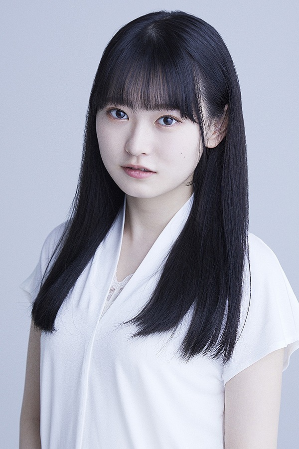 八木ましろ