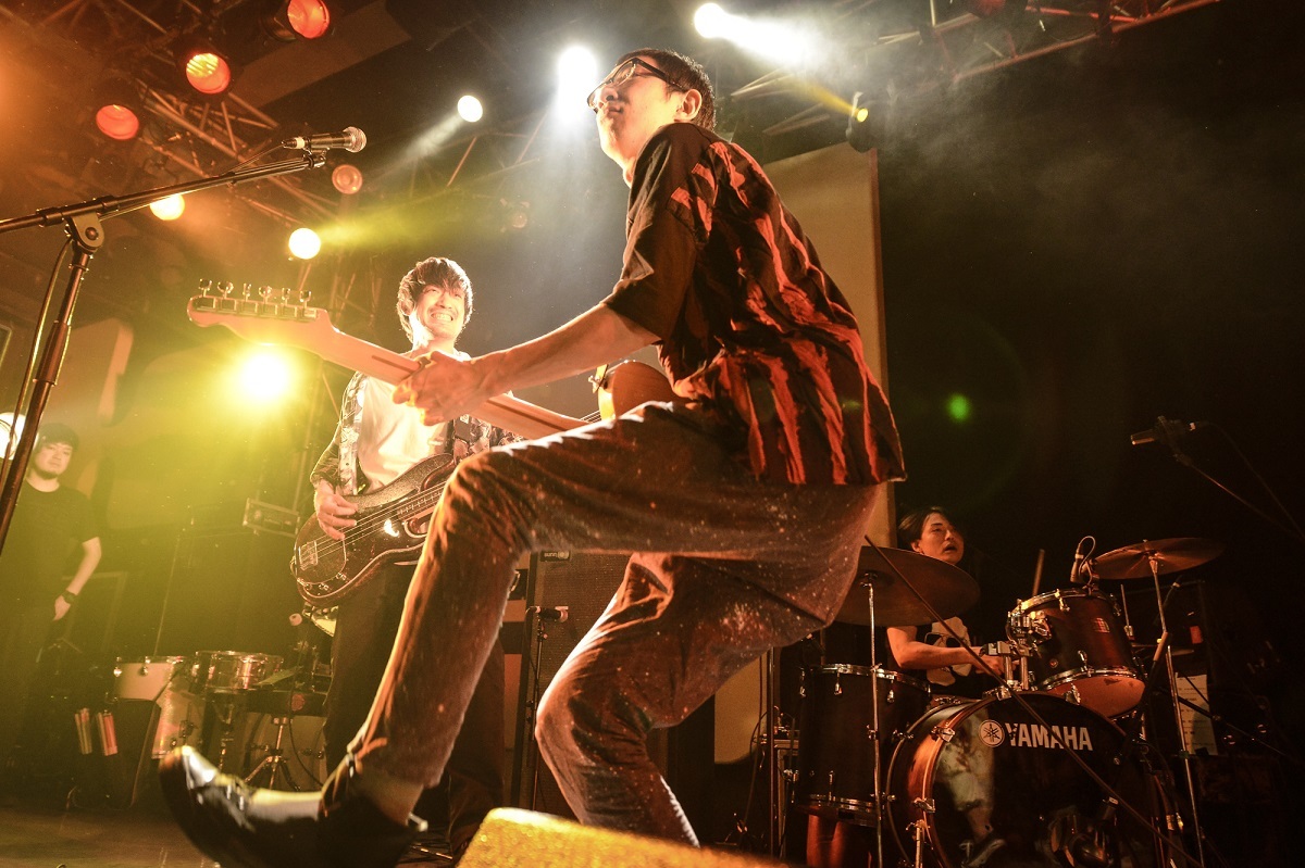 髭 撮影＝釘野孝宏