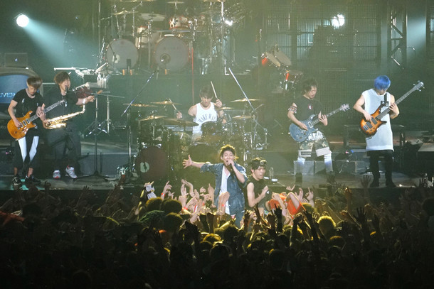 「UVERworld 男祭りHISTORY」ビジュアル