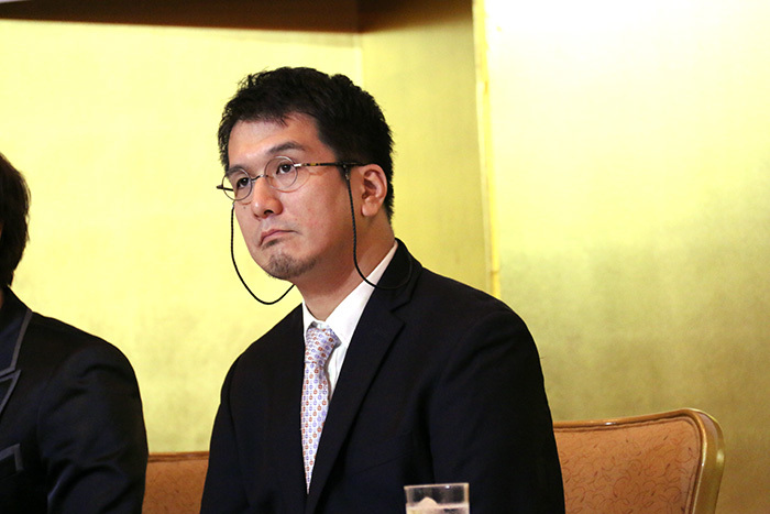 岡本貴也
