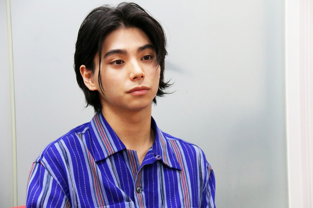 村上虹郎