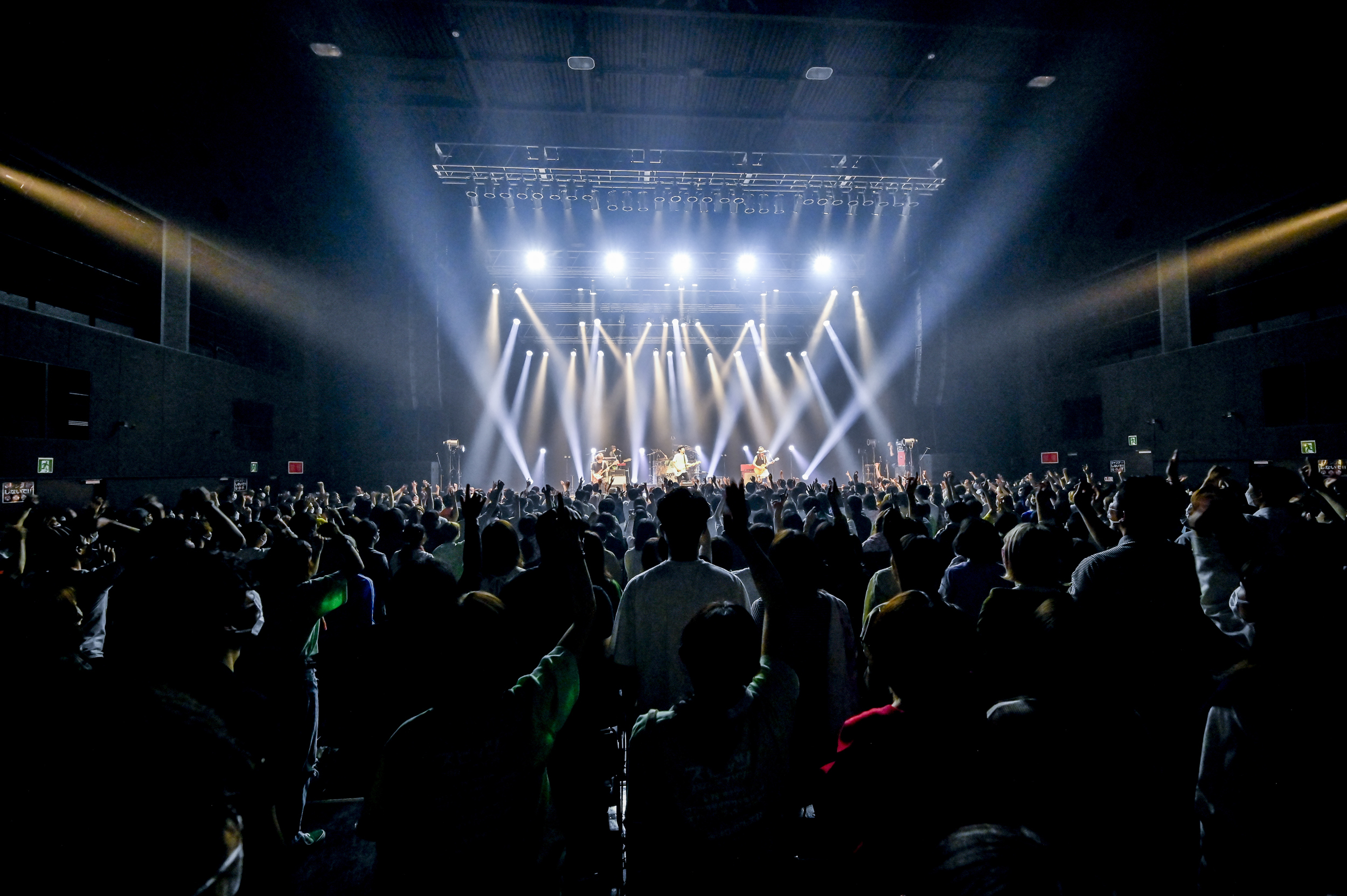 『ここからLIVEができるなら -Spring lucky Monday- Zepp Namba (OSAKA) 10th ANNIVERSARY』 撮影＝河上良