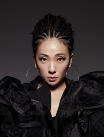 MISIA、男闘呼組のメンバー率いるRockon Social Clubとのコラボ新曲「傷だらけの王者」MVが完成