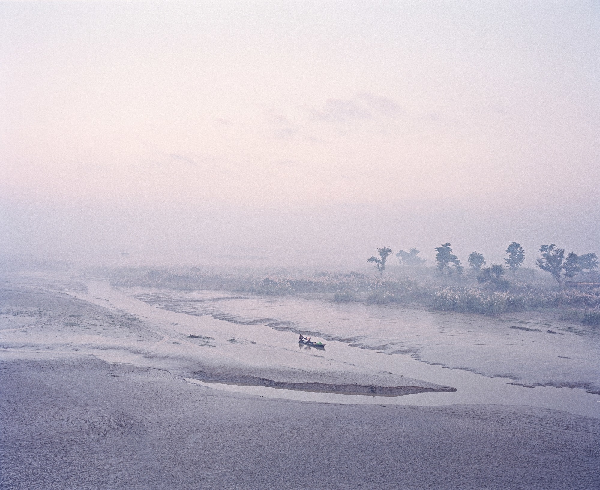 The Crossing, Madhubani, India, 2014 (C)Vasantha Yogananthan