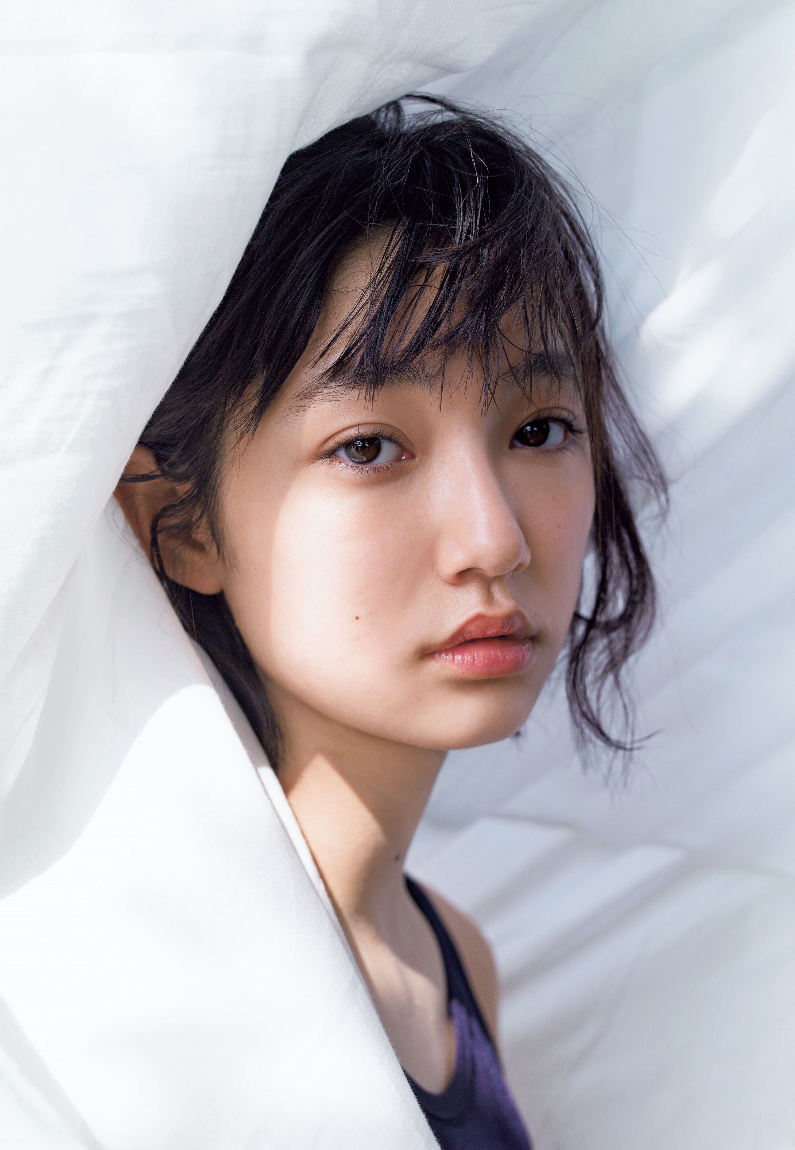 16歳の女優 小宮山莉渚 初の写真集発売が決定 絶景の夕日 シュノーケリングなど高校1年生の ひと夏の大冒険 を収録 Spice エンタメ特化型情報メディア スパイス