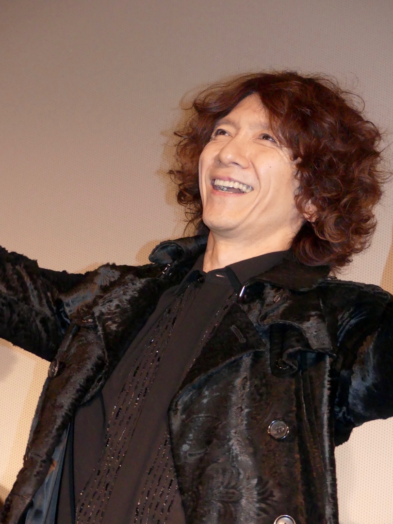 吉井和哉 撮影＝三輪泰枝