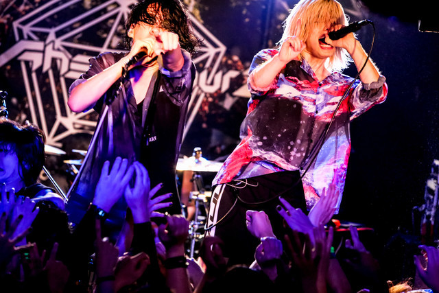 Fear, and Loathing in Las Vegas「Move Ahead Tour 2018 裏ファイナル」兵庫・MUSIC ZOO KOBE 太陽と虎公演の様子。（Photo by Viola Kam［V'z Twinkle］）