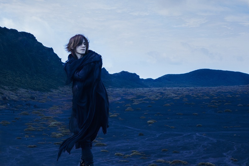 SUGIZO