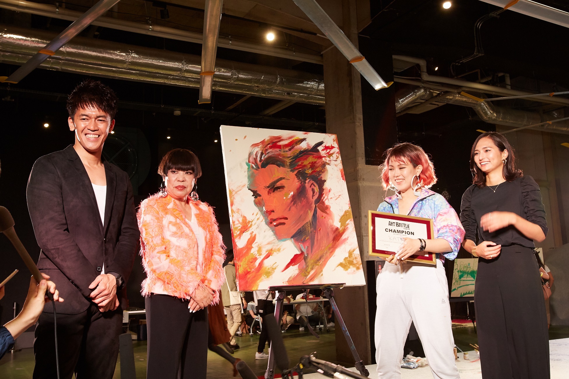 世界50都市以上で開催されているny発のイベント Art Battle が開催 優勝者は25歳グラフィックデザイナー Spice エンタメ特化型情報メディア スパイス