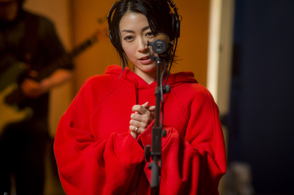 宇多田ヒカル、国内外から8万人が参加した配信イベント『40代は