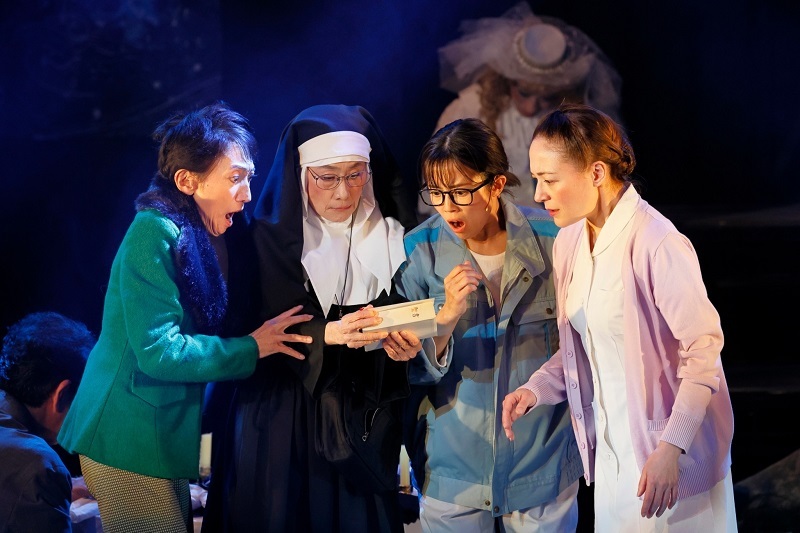 渡辺えり古稀記念公演『りぼん』 　　　　　　　　　撮影：横田敦史