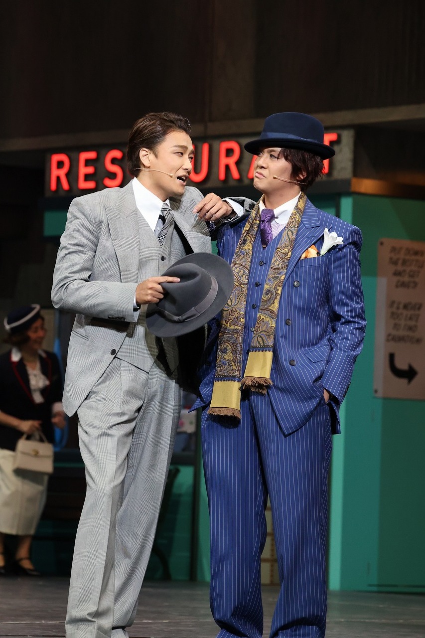 『ガイズ＆ドールズ』舞台写真