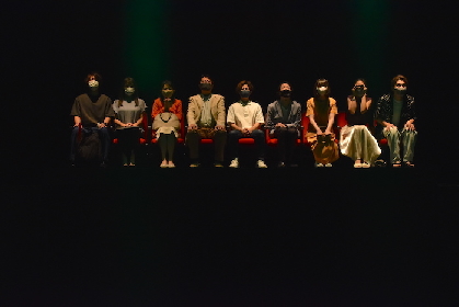 まさに「観客」たちが主人公！ 堀田竜成、外岡えりか、林明寛ら出演舞台『観劇者』ゲネプロ＆初日前囲みレポート