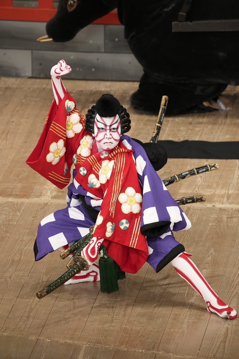 昼の部『菅原伝授手習鑑 車引』梅王丸=尾上菊之助 ／(C)松竹