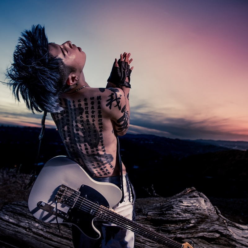 Miyavi 国連本部で共演したアフガニスタン出身の女性ラッパーをフィーチャリング 様々な困難を乗り越えた彼女にしか歌えない歌 Spice エンタメ特化型情報メディア スパイス