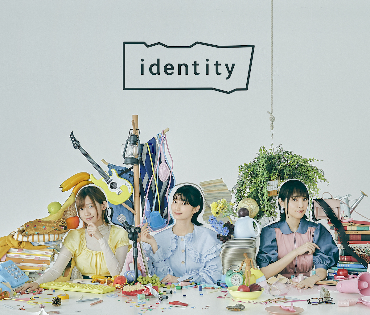 イヤホンズ　『identity』