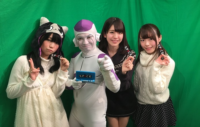 左から野水伊織さん、フリーザ山本、A応P荻野沙織さん、A応P桜奈里彩さん
