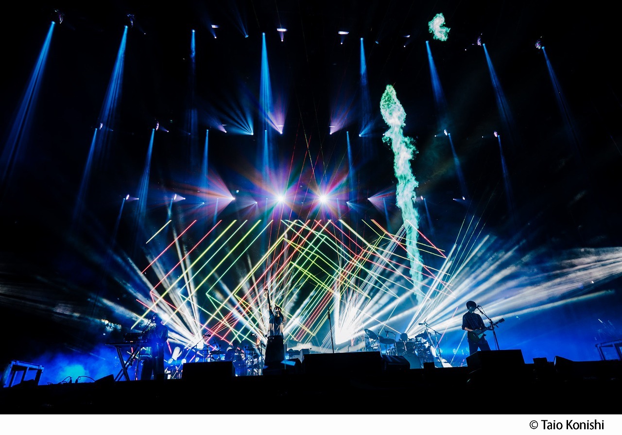 RADWIMPS　(C)Taio Konishi