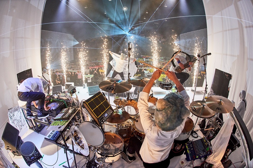 MAN WITH A MISSION『MAN WITH A "REBOOT LIVE & STREAMING" MISSION』