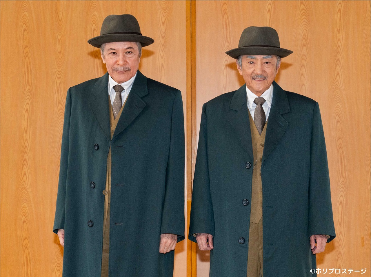 （左から）鹿賀丈史、市村正親