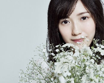 希望額宜しくお願いします。渡辺麻友生写真 生写真各種 渡辺麻友 - まゆ PAGE (渡辺麻友)