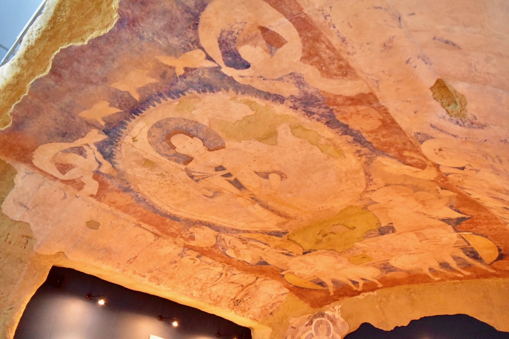 クローン文化財　バーミヤン東大仏天井壁画《天翔る太陽神》　6世紀