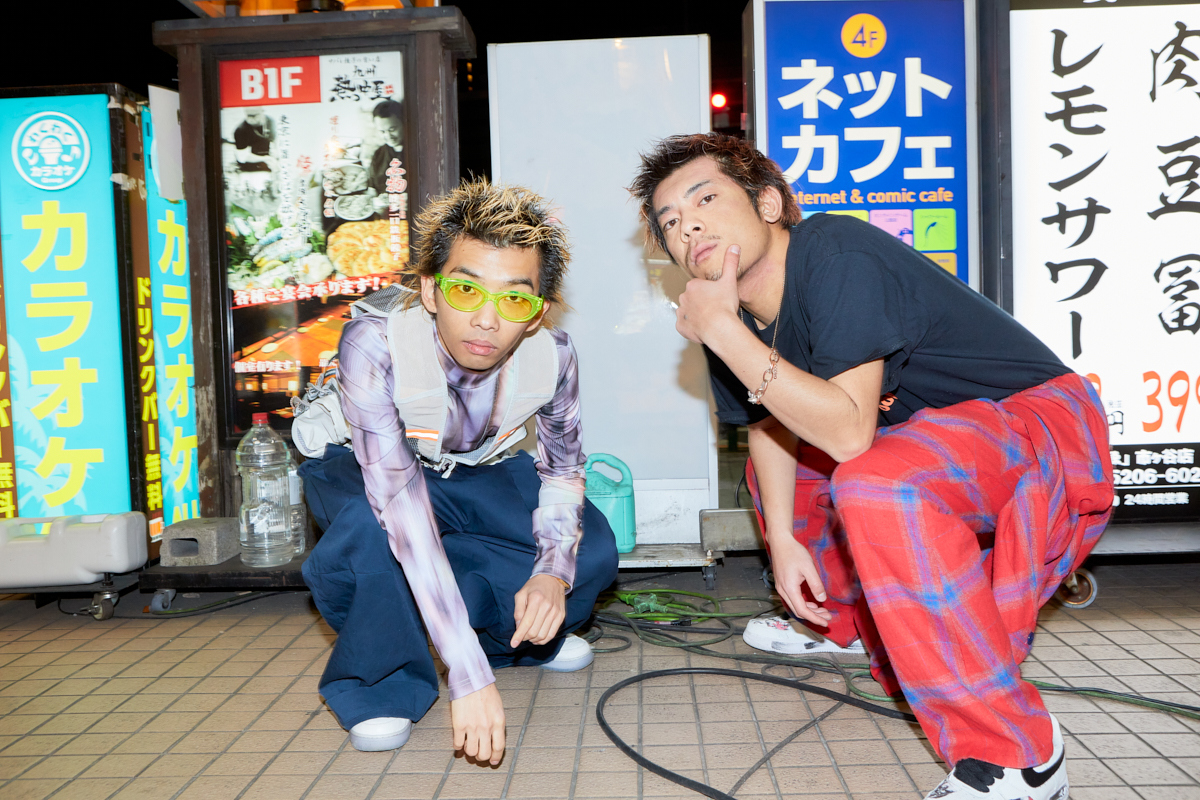 King Gnu・勢喜遊×ODD Foot Works・Pecori。井口理の実家での田植え