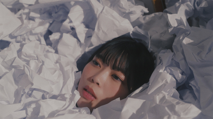 なきごと、メジャーデビューEP『マジックアワー』から「たぶん、愛」のミュージックビデオを公開