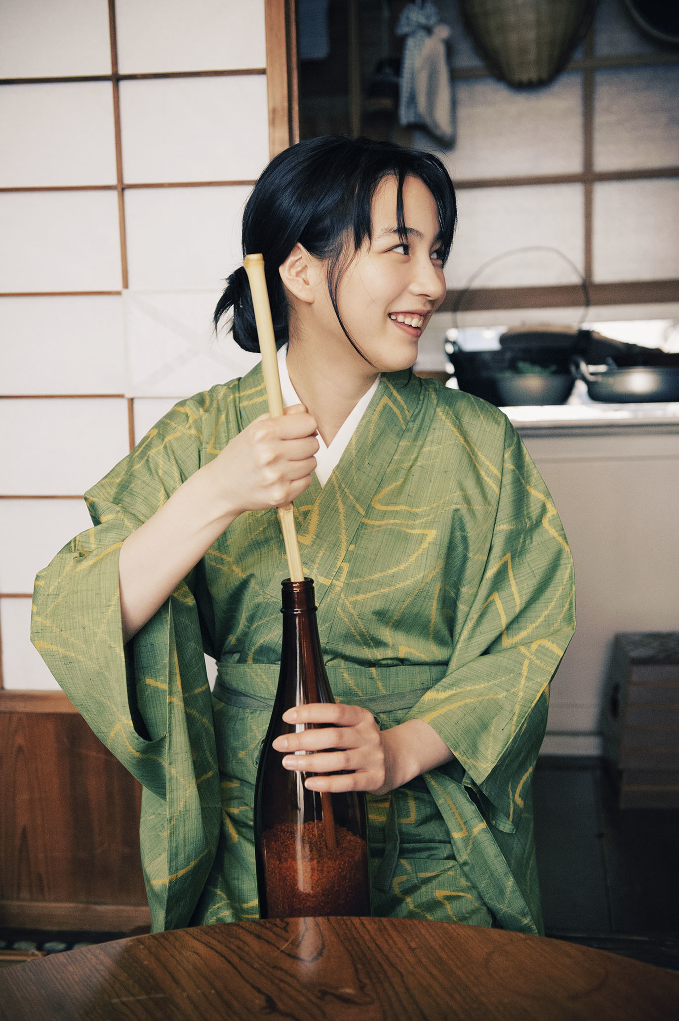 『映画秘宝』2019年５⽉号より 『この世界の片隅に』すずに扮したのん